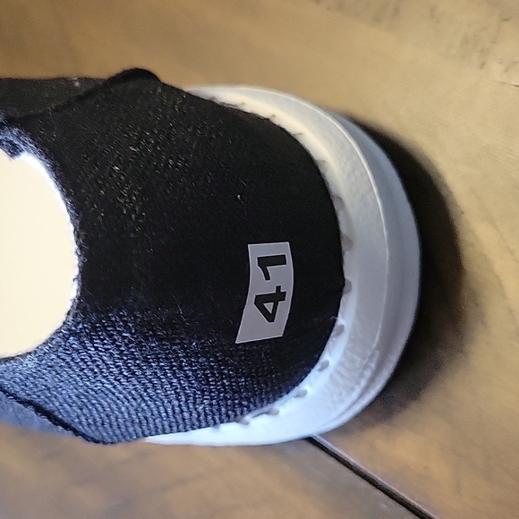 Shoes - Picture 3 of 3